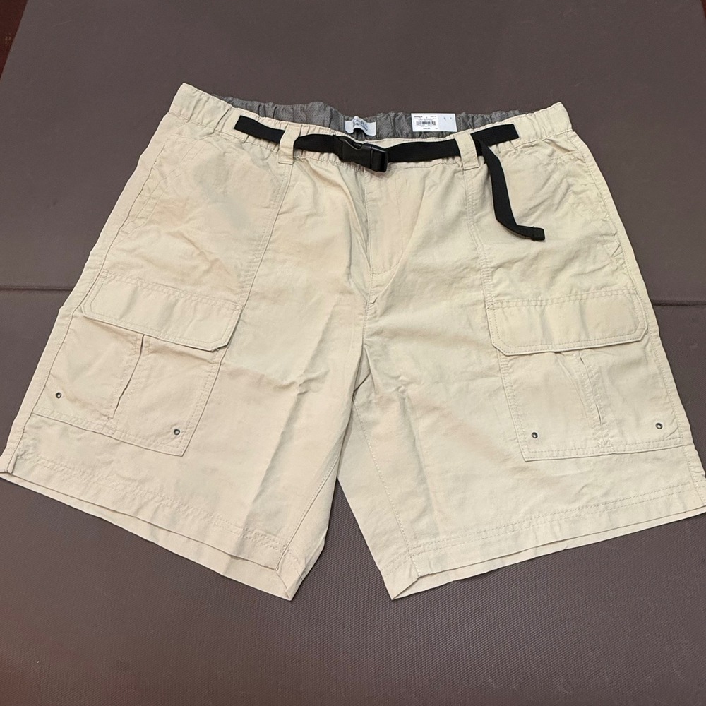 Croft & Barrow Mens Big & Tall Quick Dry Cargo Shorts Belted Beige Size 44 NWT